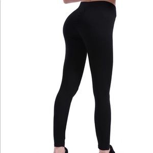 Black Push Up Leggings Size S BRAND NEW